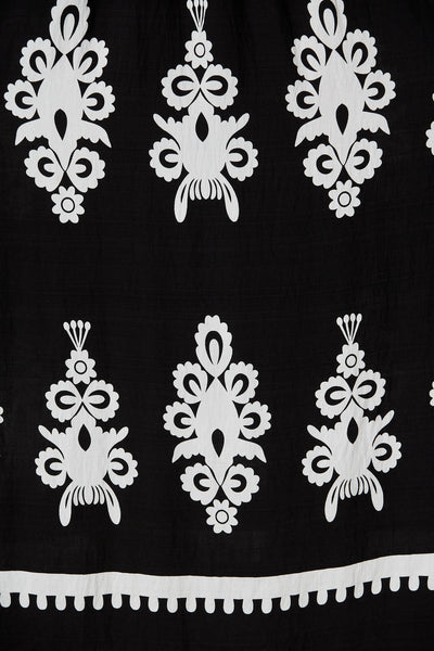 Evanston Maxi Dress In Black With White Print