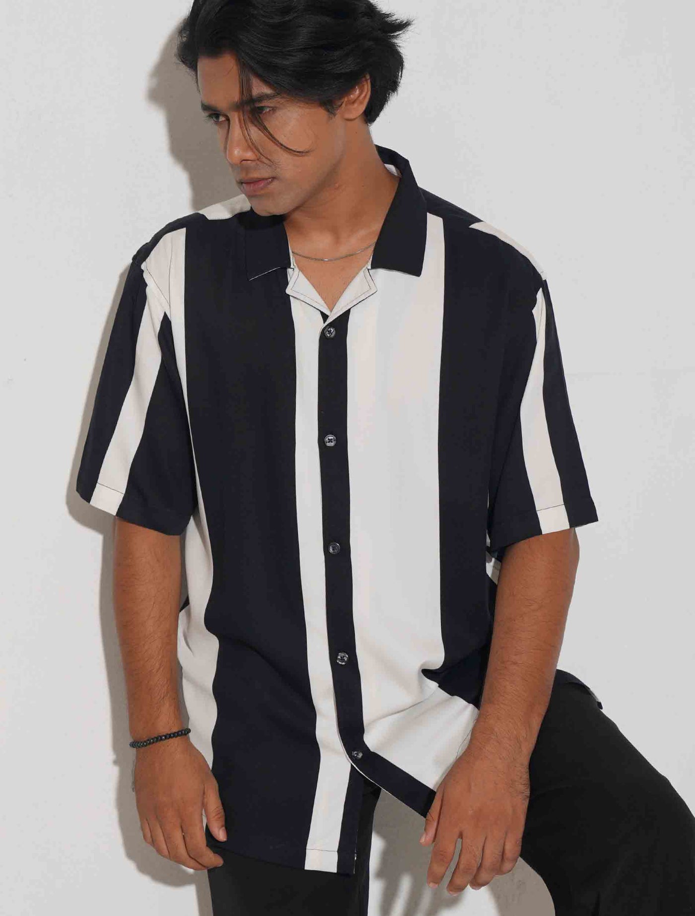 Black white stripe contrast havana shirt