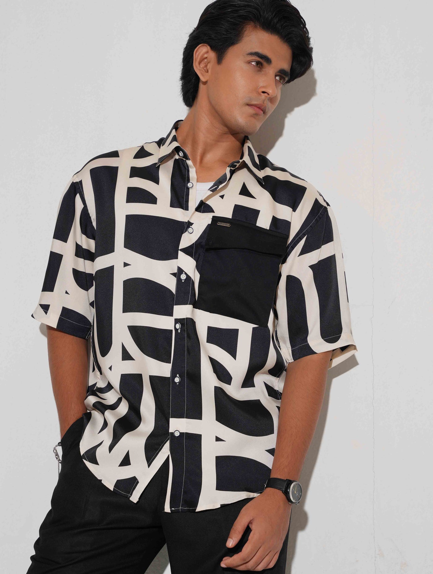 Black and white printed drop shoulder shirt