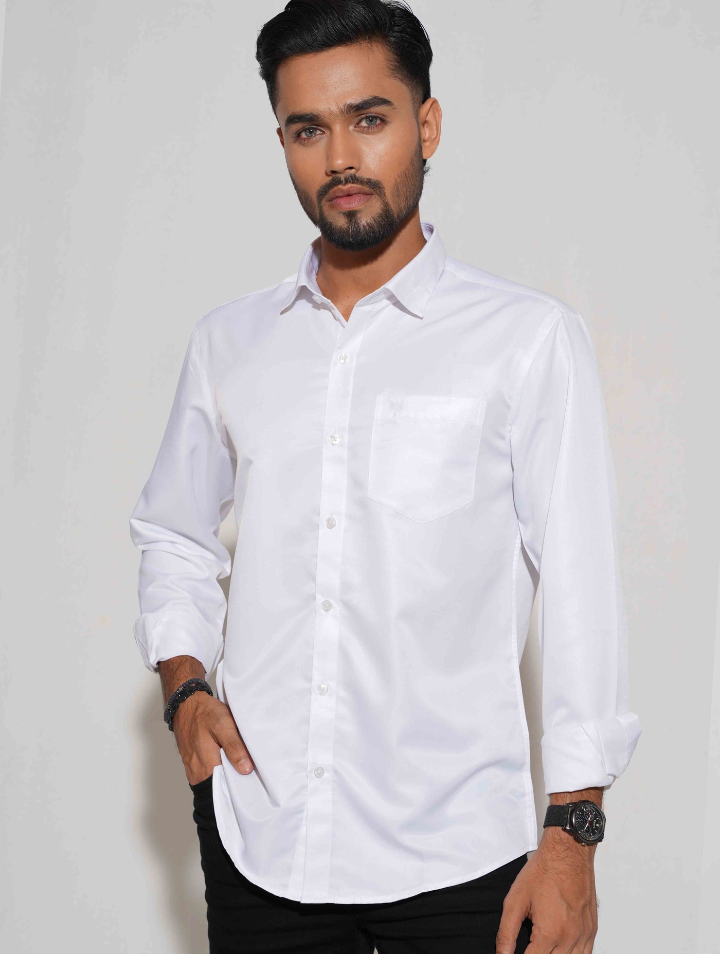 White solid cotton full sleeve shirt