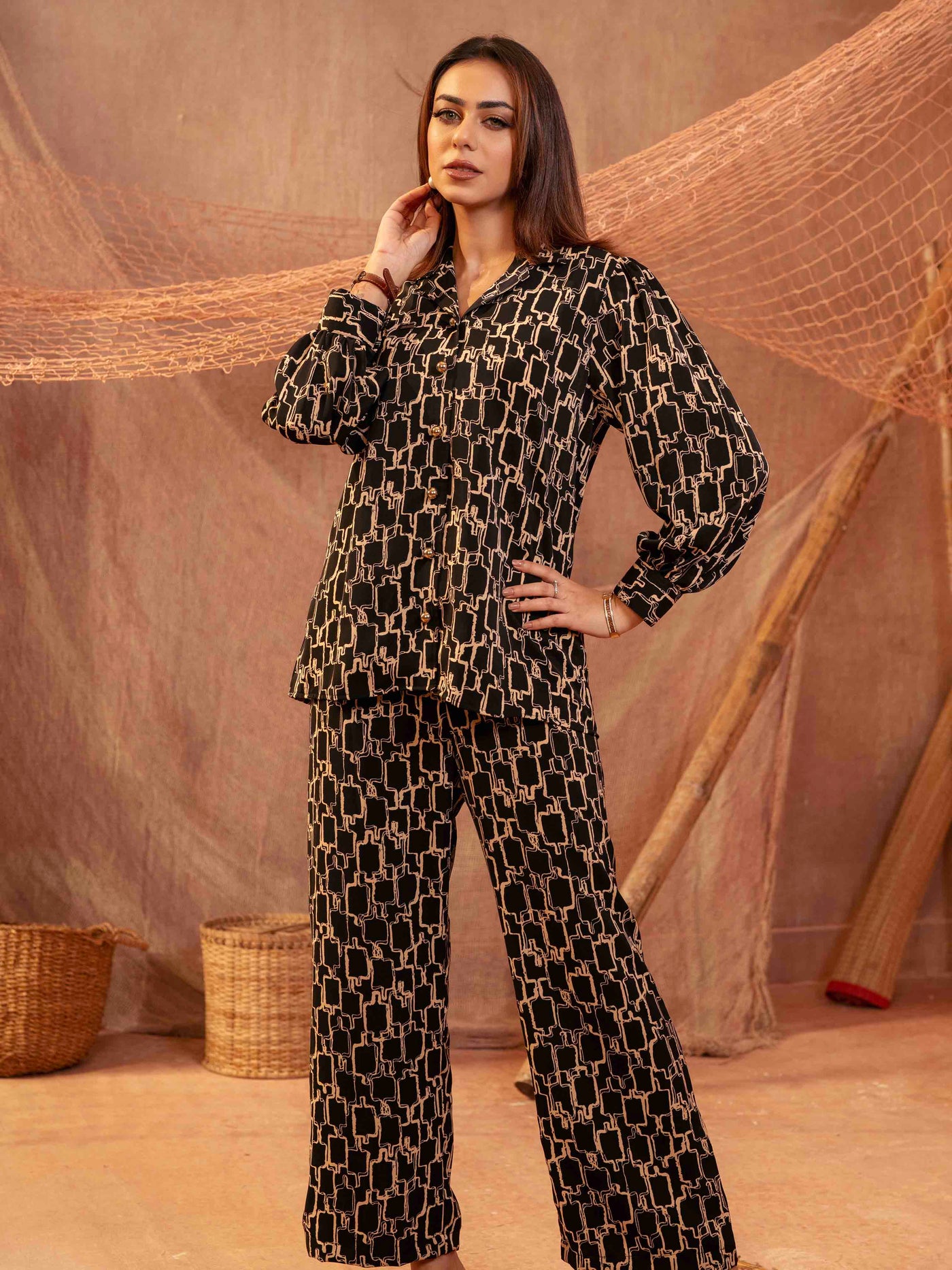 Black cream chain printed Female Co-Ord set